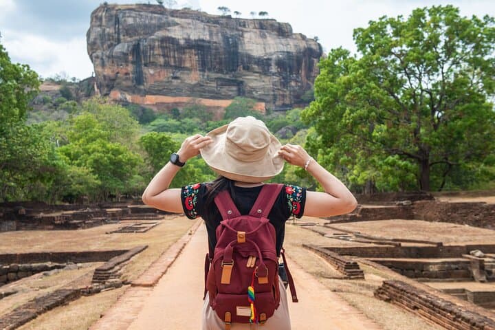 5-Day Sri Lanka Highlights: Colombo, Sigiriya, Kandy, Nuwara Eliya, Ella & Udawalawe photo 2