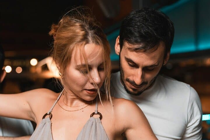 Amsterdam Salsa Lovers Dance Experience — 90-Minute Latin Dance Class photo 3