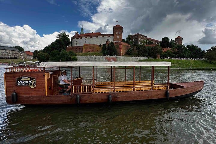 Krakow by Night: 60-Minute Vistula River Cruise from Wawel photo 4