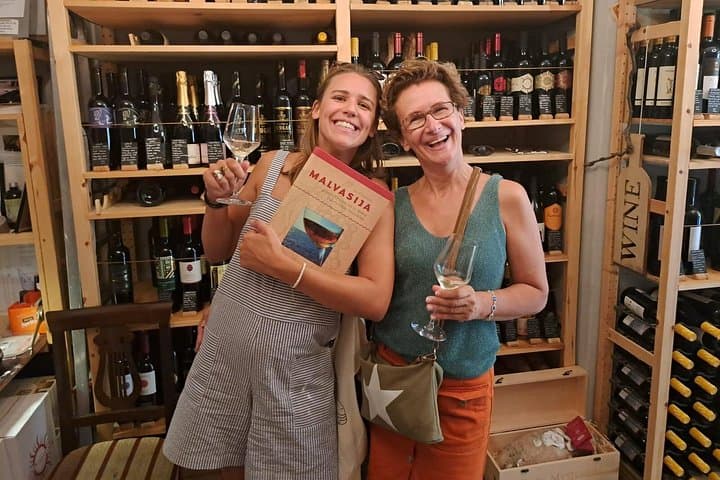 Dubrovnik Food & Wine Tapas Tour in the Old Town photo 3