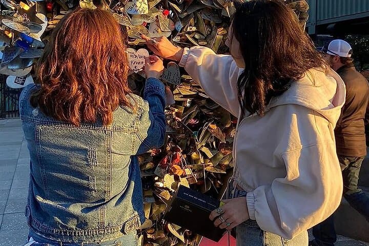Downtown Las Vegas Outdoor Escape Room: Container Park Clue Hunt photo 3