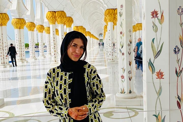 Inside Sheikh Zayed: Half-Day Private Tour of Abu Dhabi's Grand Mosque photo 5
