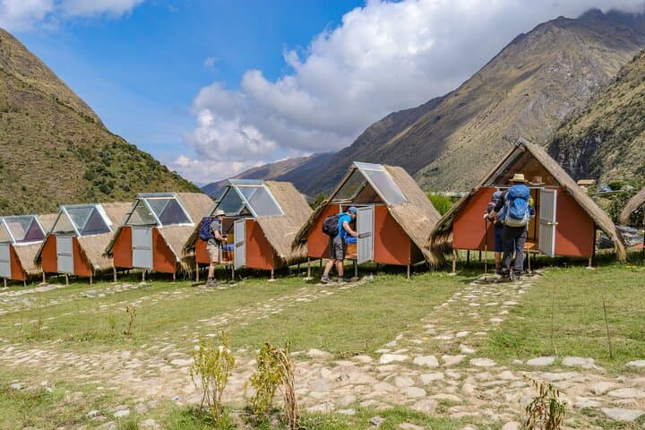 Salkantay Trek to Machu Picchu: 5-Day High-Andes Trekking Guide photo 3