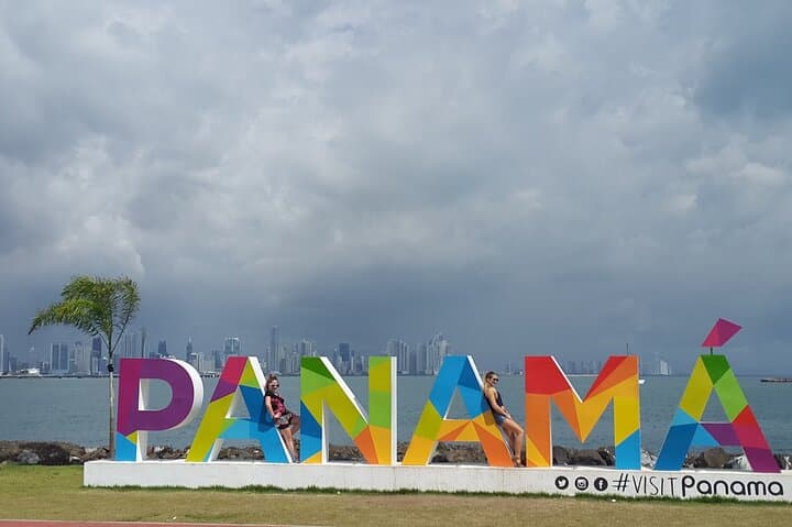 Full-Day Panama City Tour: Miraflores Locks, Casco Viejo & Amador Causeway photo 2
