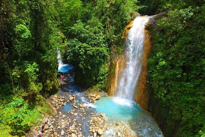 Blue Falls & Catarata Toro Hiking Tour — La Fortuna Blue Pools and 360° Valley Views photo 3