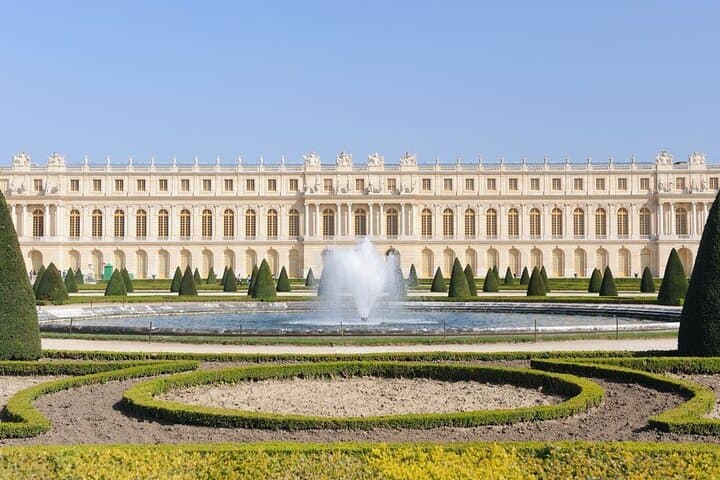 Versailles Palace Museum Audio Guide Tickets — Timed Entry & Garden Access photo 3
