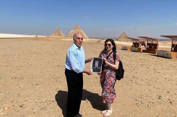 Cairo Stopover: Pyramids, Sphinx, Egyptian Museum & Khan El-Khalili in a Day photo 2