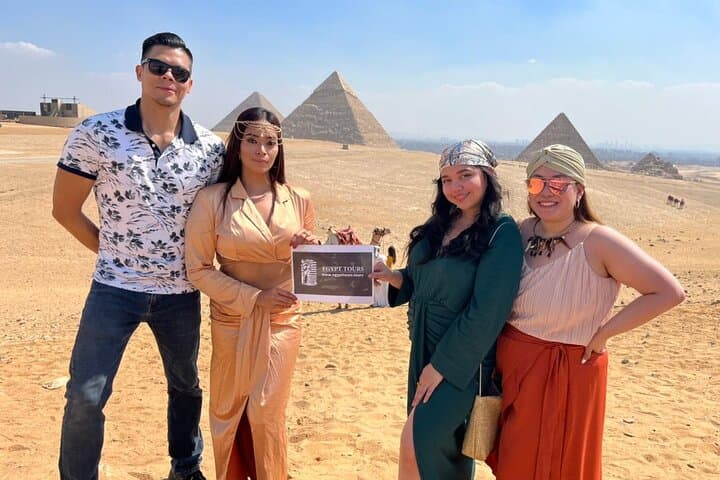 Full-Day Private Giza Pyramids, Egyptian Museum & Khan el-Khalili Tour photo 6
