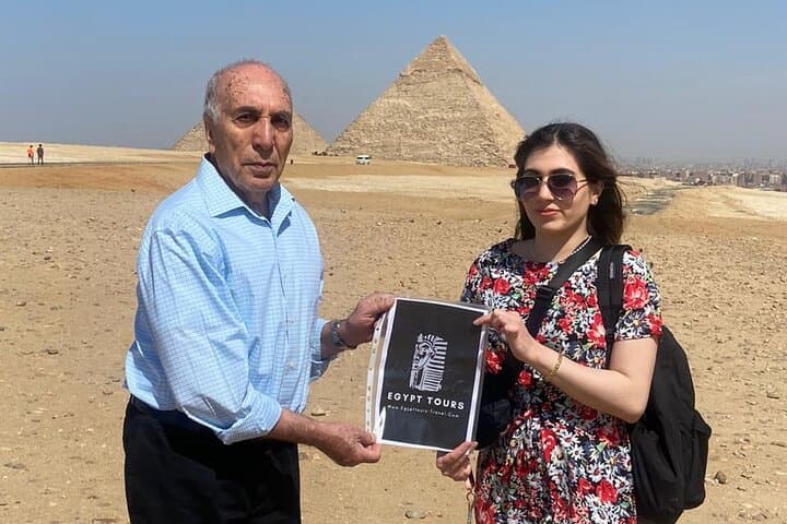Full-Day Private Giza Pyramids, Egyptian Museum & Khan el-Khalili Tour photo 4