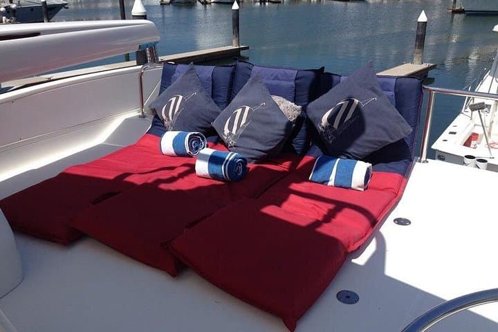 4-hour-luxury-azimut-yacht-charter-bahia-de-banderas photo 2