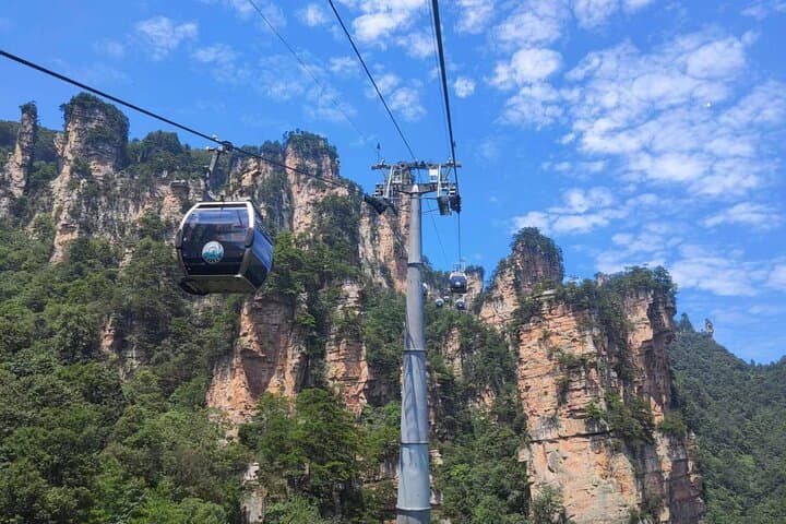 3-Day Zhangjiajie Private Tour: Glass Bridge, Tianmen Mountain & Avatar (Yuanjiajie) photo 3