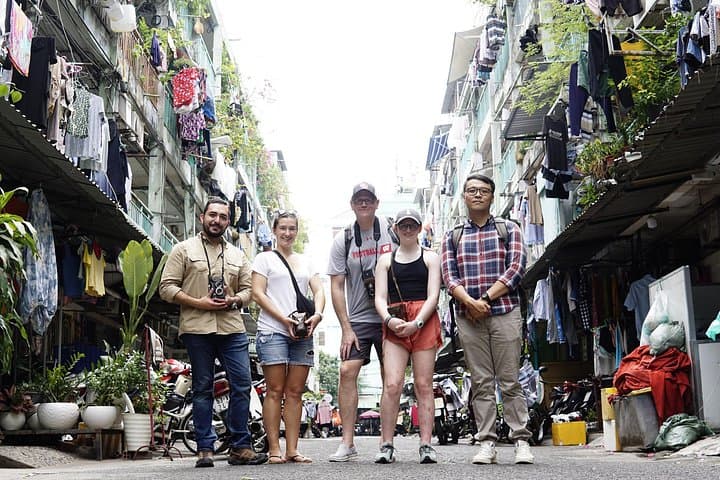 Saigon Film Photowalk: Shoot Medium-Format TLR, Coffee & Alley Markets photo 4