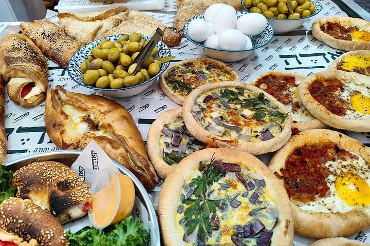 Mahane Yehuda Market Food Tour: Jerusalem's Flavor-Filled Shuk Stroll