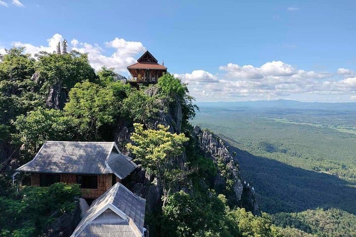 Wat Chalermphrakiat Lampang: Hilltop Temple Hike & 360° Mountain Vistas photo 2