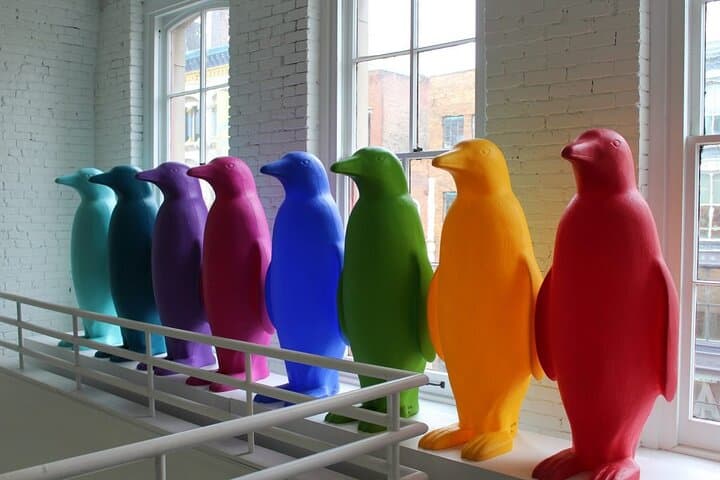 Downtown Lexington Art Walk: Murals, Galleries & Artists' Attic Tour photo 2