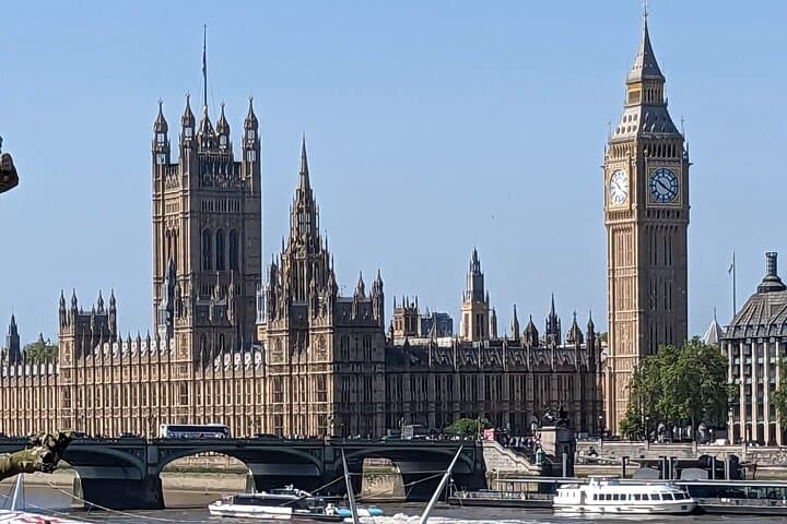 Westminster 25-Site Small-Group Walking Tour — Buckingham Palace to Westminster Abbey photo 5
