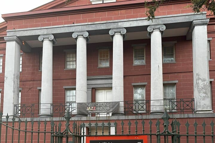 Adults-Only New Orleans True Crime & Dark History Walking Tour