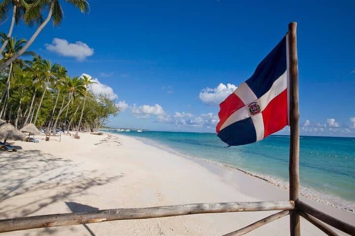 Private Full-Day Beach Tour Puerto Plata: Blue Lagoon, Playa Grande & Playa Diamanté photo 6