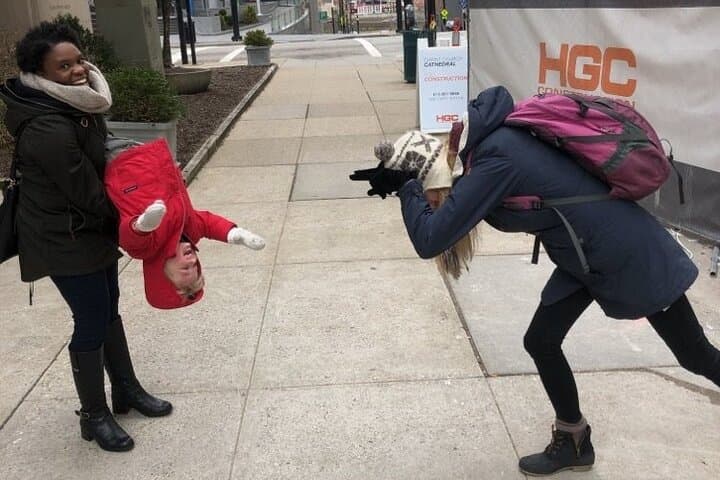 Zombie Scavenger Hunt Sydney: Interactive City Survival Game photo 2