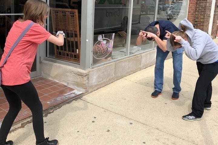 Aurora Zombie Scavenger Hunt: Survive the City in a 60-Minute Urban Game photo 2