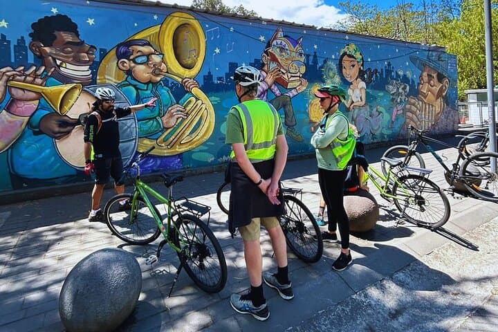 Ride Quito: Evolution Bike Tour to the Middle of the World photo 4