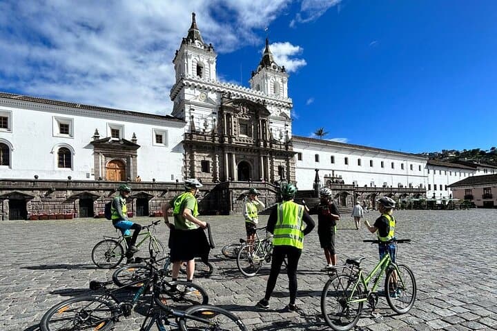 Ride Quito: Evolution Bike Tour to the Middle of the World photo 2