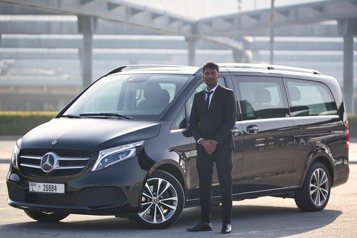 Private Airport Transfer from Dubai Airport (DXB) to Dubai, Jumeirah & Abu Dhabi photo 4