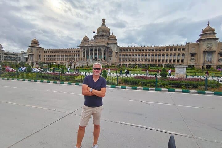Bangalore to Cochin: Temples, Hill Stations & Backwaters of South India photo 6
