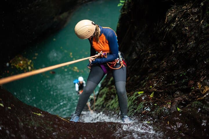 Kerenkali Canyon Canyoning: Bali's Beginner-Friendly Waterfalls & Rappels photo 2