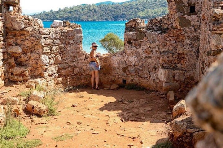 Cleopatra Island Cruise from Marmaris: Swim, Snorkel & Ancient Sands photo 6