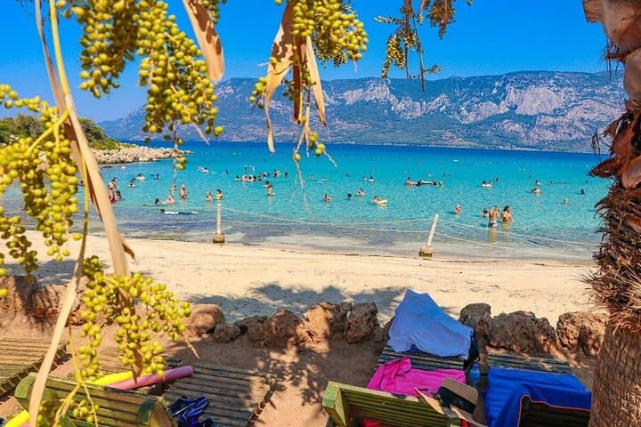Cleopatra Island Cruise from Marmaris: Swim, Snorkel & Ancient Sands