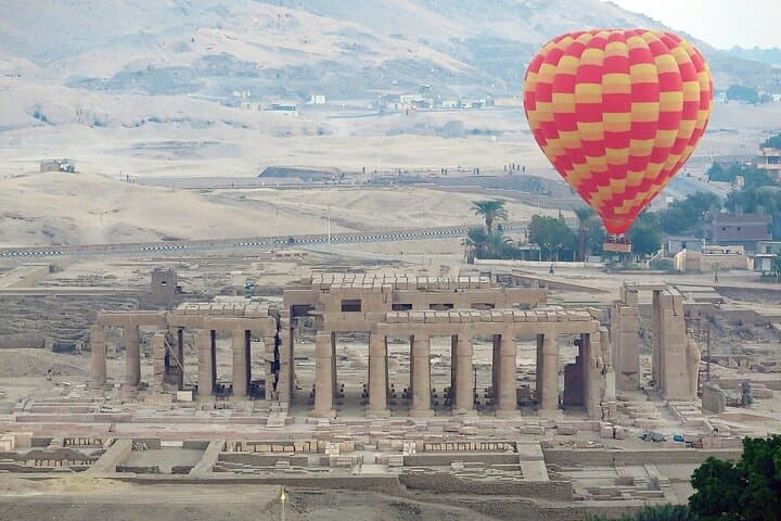 Sunrise Hot-Air Balloon Over Luxor: Valley of the Kings Aerial Tour photo 2