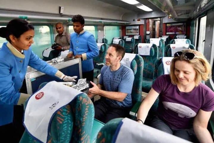 Gatimaan Train Taj Mahal Day Trip from Delhi — Fast-Train Private Guided Visit
