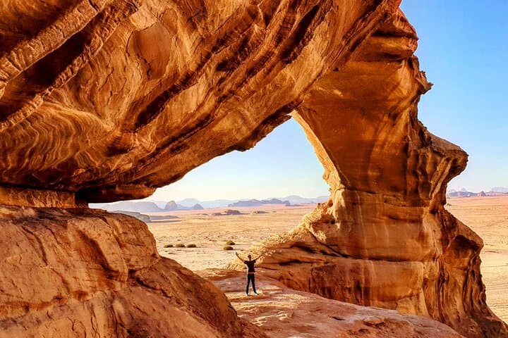 Wadi Rum Full-Day Jeep Tour: Bedouin Meals, Rock Bridges & Stargazing photo 2
