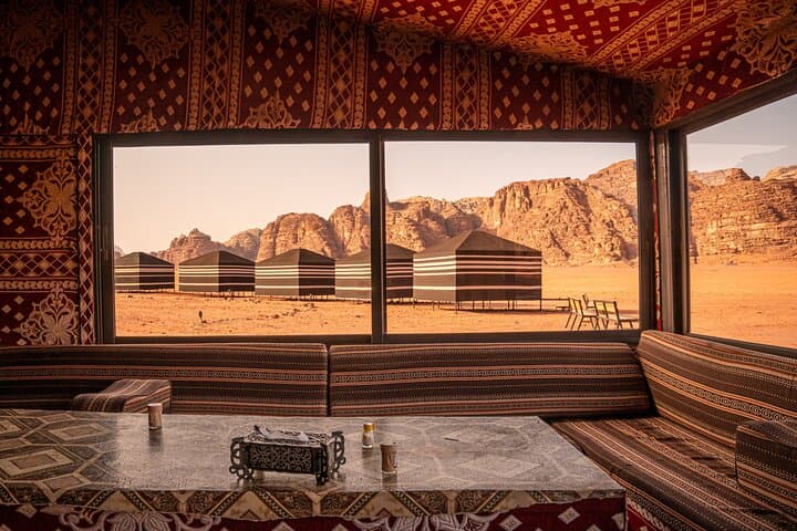 Wadi Rum Full-Day Jeep Tour: Bedouin Meals, Rock Bridges & Stargazing photo 4