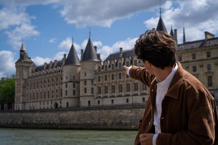 Ile de la Cité Walking Tour — Discover Paris' Birthplace in 2 Hours photo 2