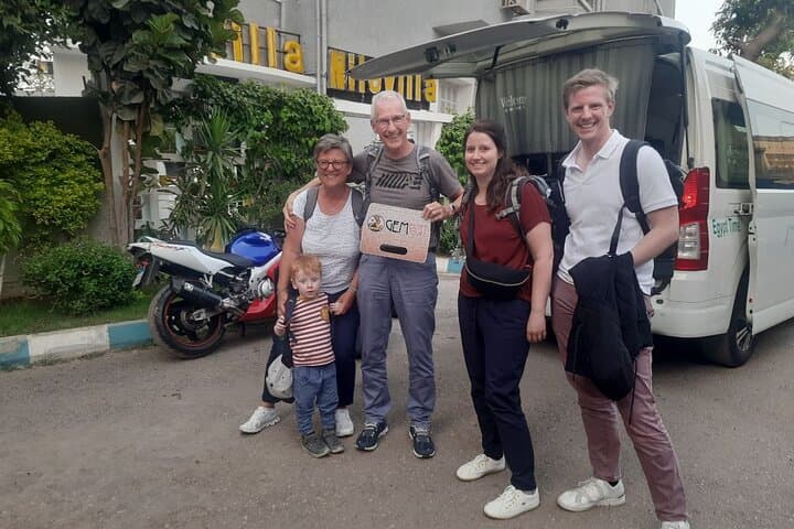 Private Cairo Airport Transfer to Cairo or Giza — Meet-and-Greet Service photo 2