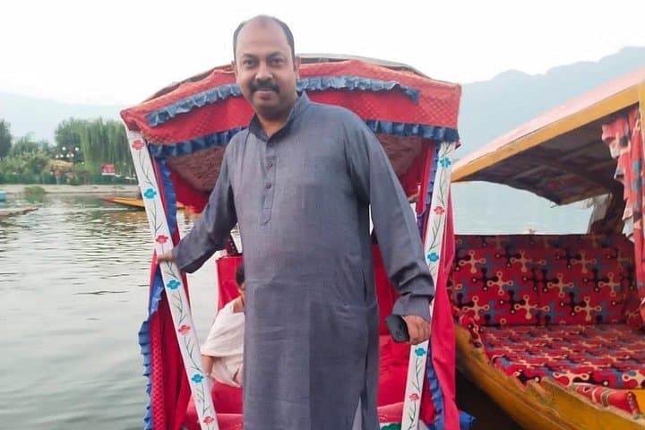 kashmir-in-6-days-private-guided-tour-from-delhi-to-srinagar-gulmarg-sonamarg photo 4