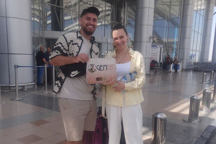Private Cairo Airport Transfer to Cairo or Giza — Meet-and-Greet Service photo 1