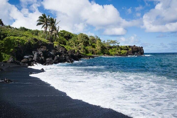 vip-private-road-to-hana-full-day-tour-from-wailea-kihei photo 5