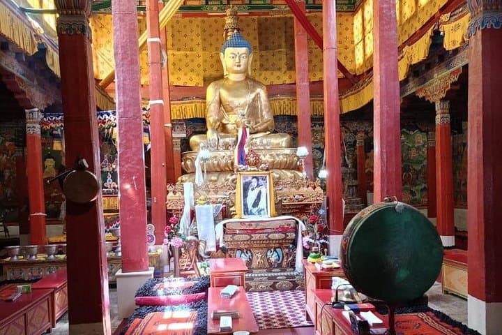 6-day-private-ladakh-tour-leh-nubra-khardung-la-monasteries photo 2