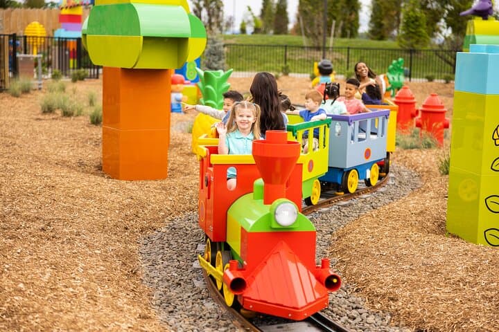 Legoland Dubai: Private Pickup & Full-Day Family Adventure photo 4