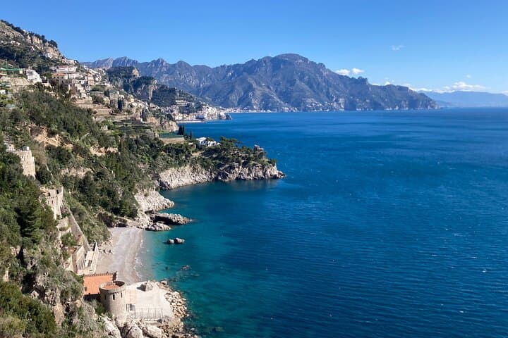 Amalfi Coast Small-Group Tour from Sorrento in a Mercedes Van photo 3