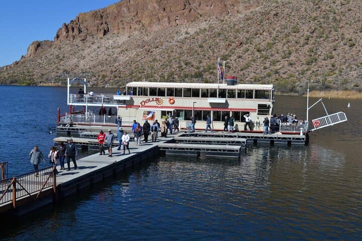 Explore Arizona’s Apache Trail: Private Day Tour with Scenic Canyon Lake Cruise