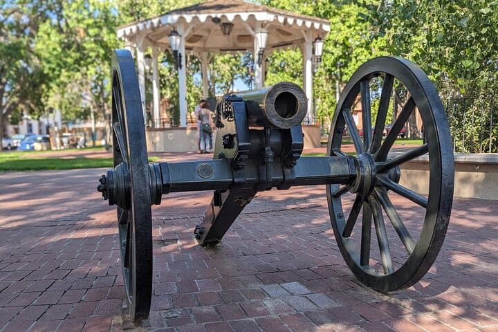 Old Town Albuquerque Scavenger Hunt — Self-Guided Walking Game through History photo 5