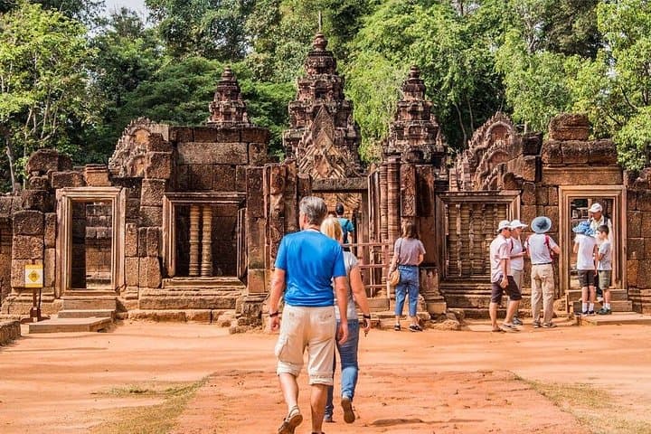 Banteay Srei & Beng Mealea: Full-Day Private Temple Tour from Siem Reap photo 1