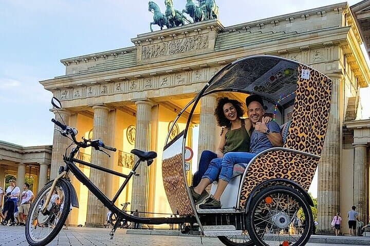 Berlin Rickshaw Historical & Photo Tour — 2-Hour Guided City Experience
