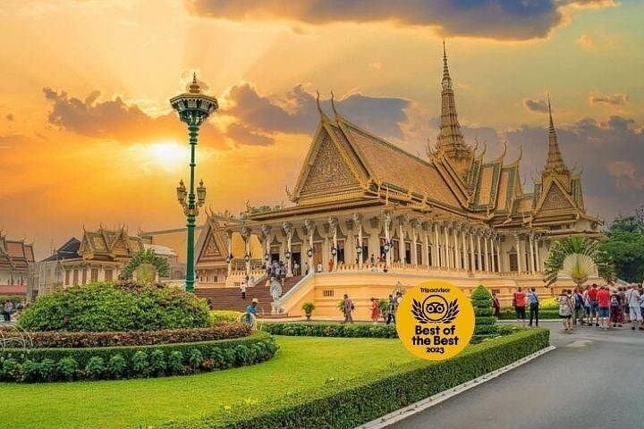 Koh Dach Silk Island & Phnom Penh Private Day Tour — City Sights and Traditional Weaving photo 2
