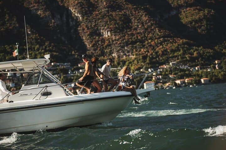 4-Hour Private Lake Como Boat Cruise — Villas, Swimming & Aperitif