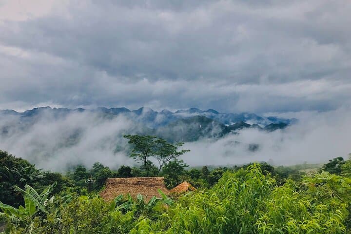 Pu Luong Nature Reserve 2-Day Trek & Bamboo Rafting from Hanoi
